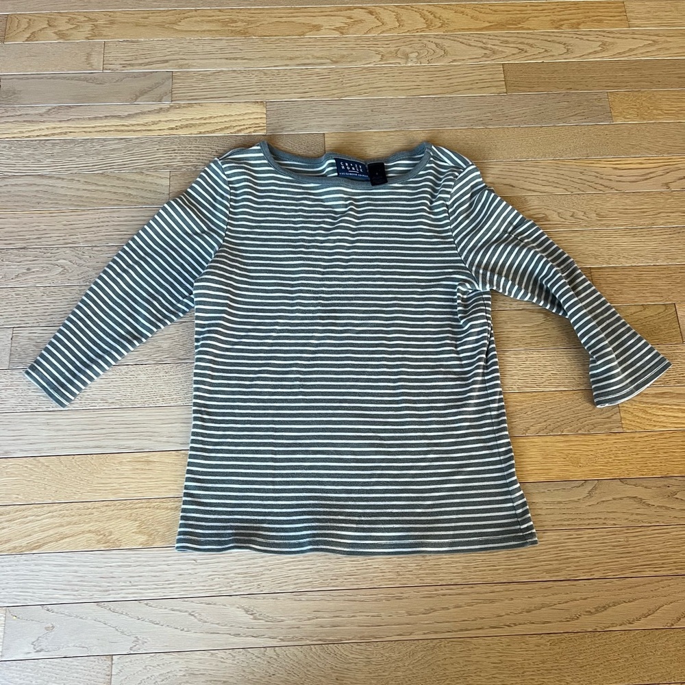 3/4 sleeve striped shirt